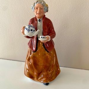 Royal Doulton Figurine Tea Time